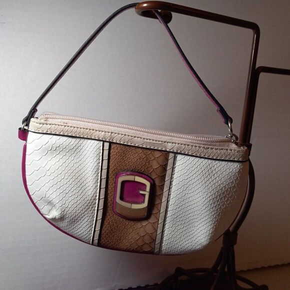 Guess Wristlet & Wallet Cottagecore Wedding Prom - Picture 4 of 14